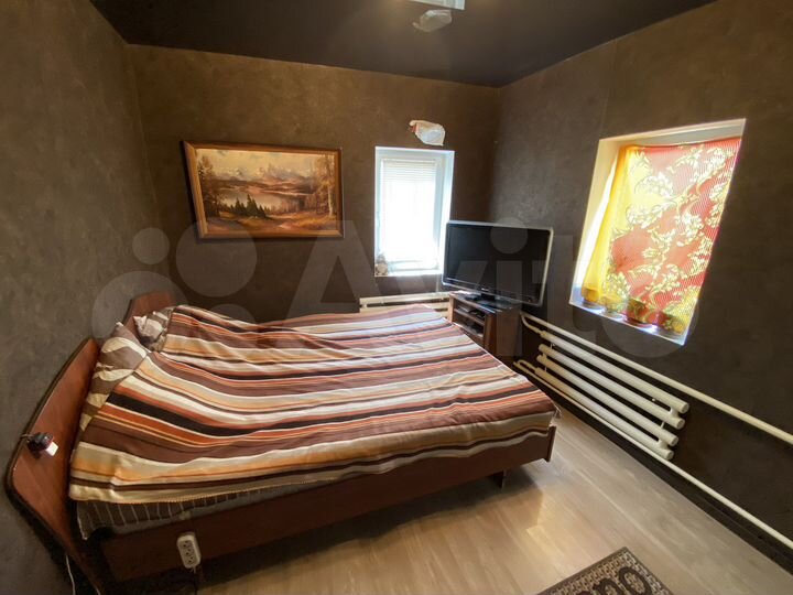 Дом 50 м² на участке 2 сот.