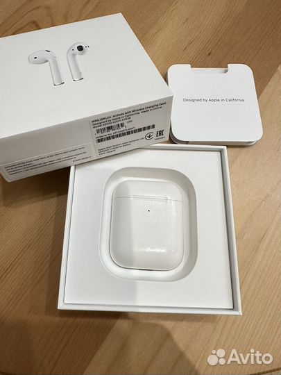 Кейс apple airpods 2 оригинал