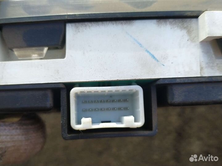 Щиток приборов toyota corolla e120