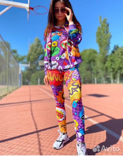 Костюм для спорта и отдыха