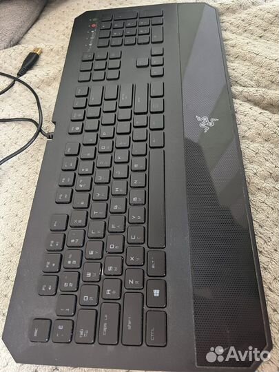 Игровая клавиатура razer