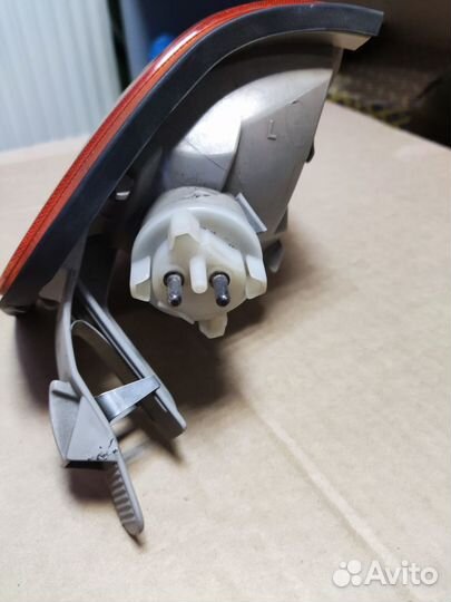 Поворотник левый Mercedes C-Classe W202 желтый