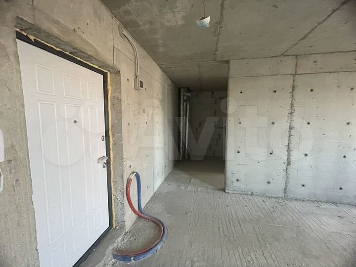 2-к. квартира, 63 м², 9/18 эт.