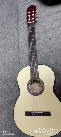 Продается гитара