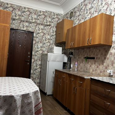 Комната 13,5 м² в 6-к., 2/5 эт.