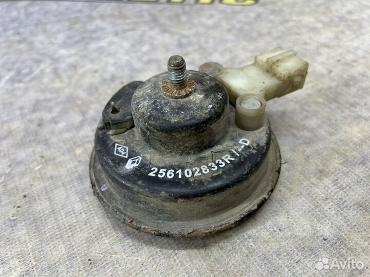 Звуковой сигнал Клаксон Рено Дастер