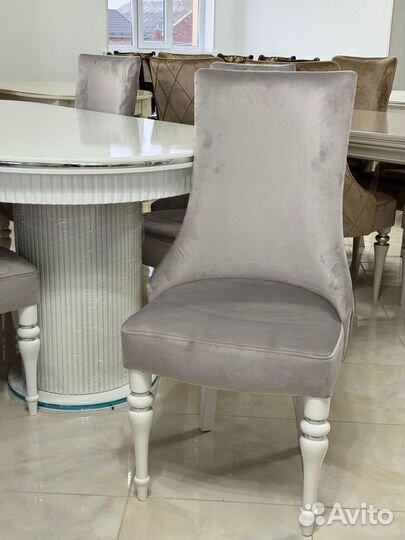 Стол и стулья от производителя. В наличии