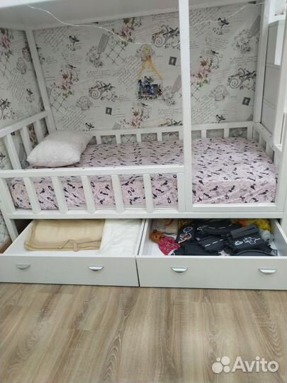 Двухъярусная кровать бу