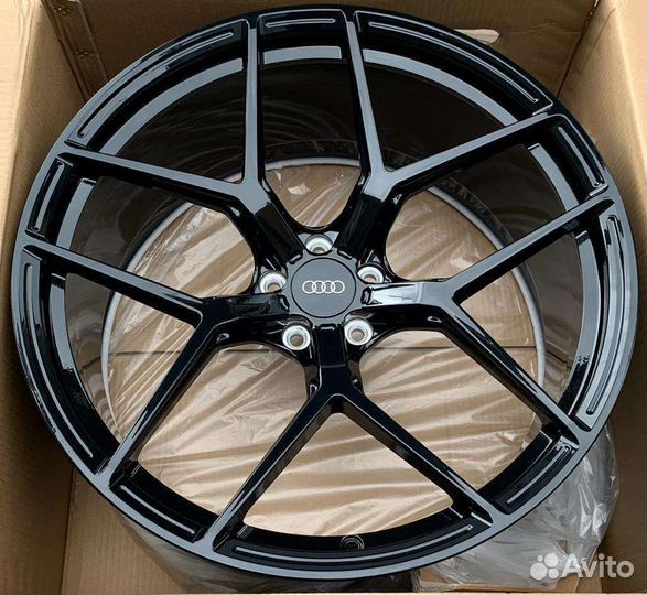 Кованые диски Gard R22 5x112 Audi Q7, Q8