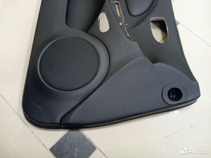 Обшивка двери передняя левая Hyundai Sonata EF