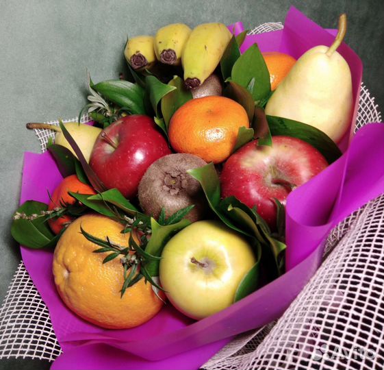 Оригинальные букеты из фруктов