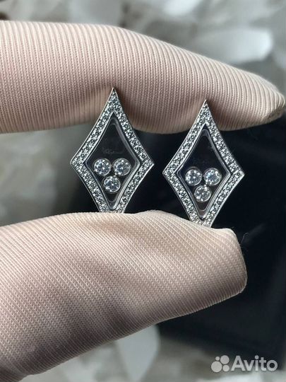 Золотые серьги 750 с бриллиантами Chopard