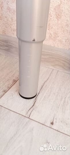 Маникюрный стол с вытяжкой бу