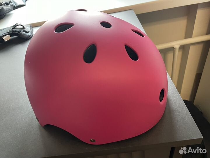 Шлем для роликов rollerblade