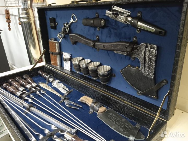 Подарочный набор шампуров в кейсе топ 19