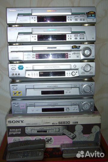 Видеомагнитофоны Panasonic, Sony