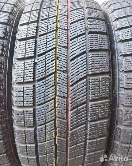 Nankang Ice Active AW-1 215/45 R17 97V