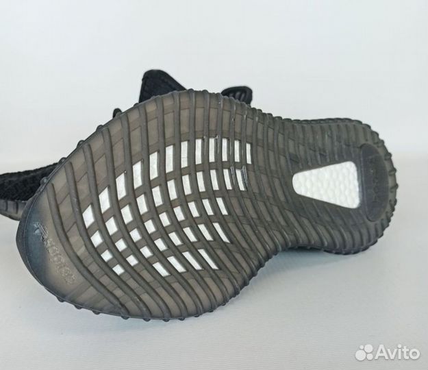 Кроссовки adidas yeezy boost 350