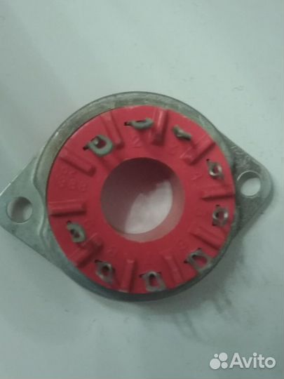 Панельки для радиоламп 7868