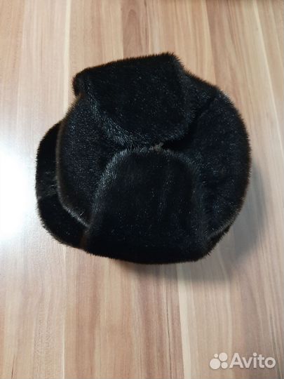 Продается мужская зимняя меховая шапка