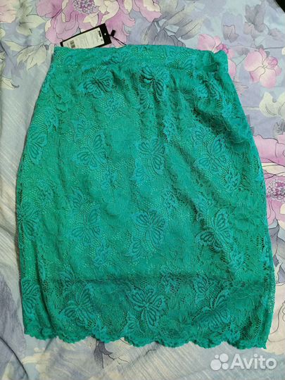 Юбка женская зеленая с кружевами
