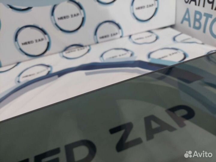 Стекло заднее левое Mitsubishi Outlander