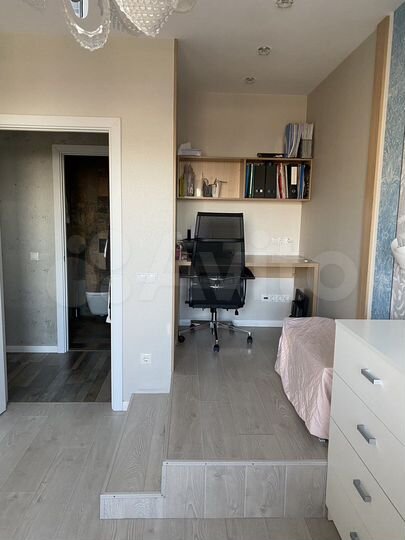 2-к. квартира, 60 м², 10/13 эт.