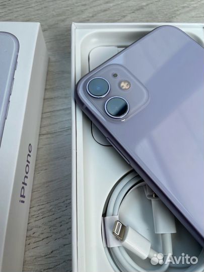 iPhone 11, 64 ГБ