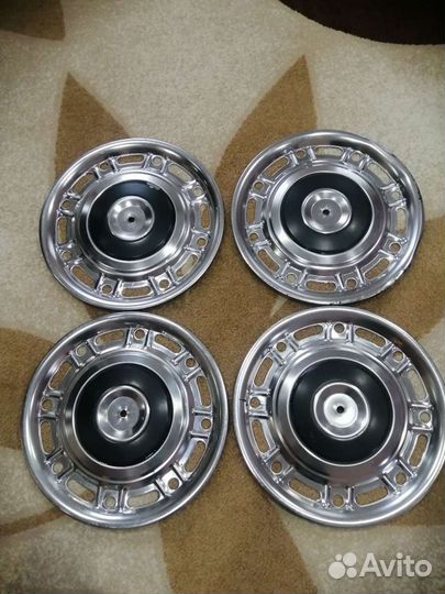 Оригинальные колпаки Волга 3102