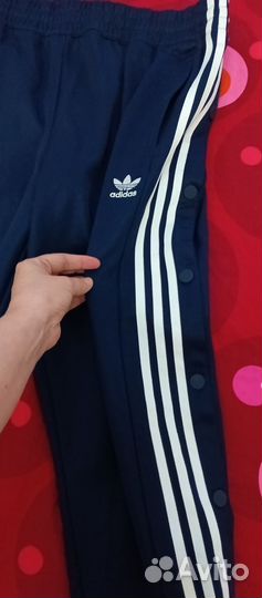 Спортивные штаны adidas мужские