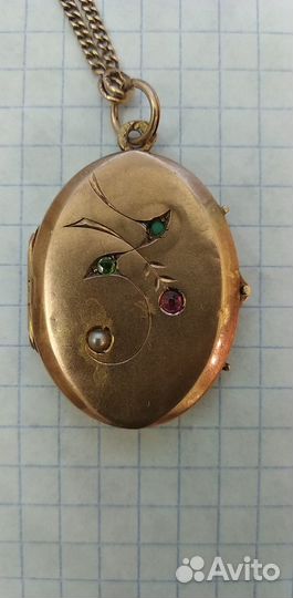 Кулон локет с цепочкой. Золото 56 пр