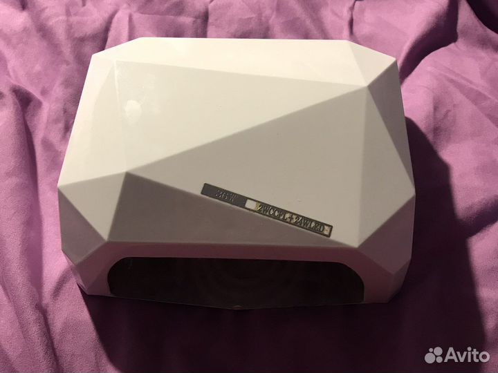 Лампа для ногтей