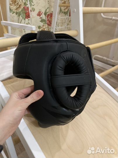 Боксерский шлем Venum Challenger 2.0 black