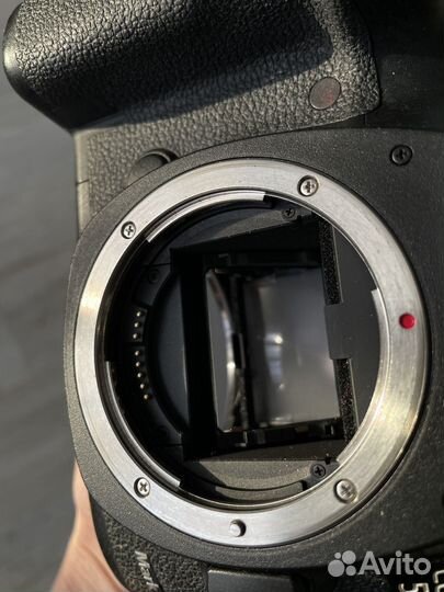 Зеркальный фотоаппарат canon 5D mark iii