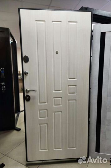 Дверь входная квадро 100мм