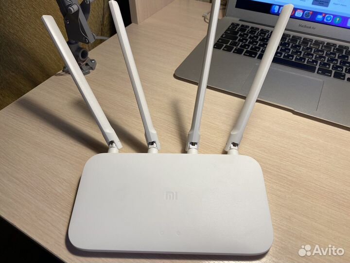 Wi-Fi роутер Xiaomi Mi WiFi Router 4C