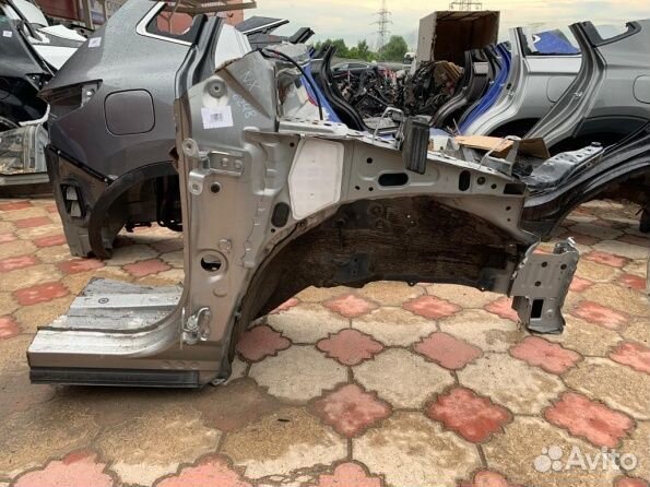 Четверть передняя правая Лексус нх