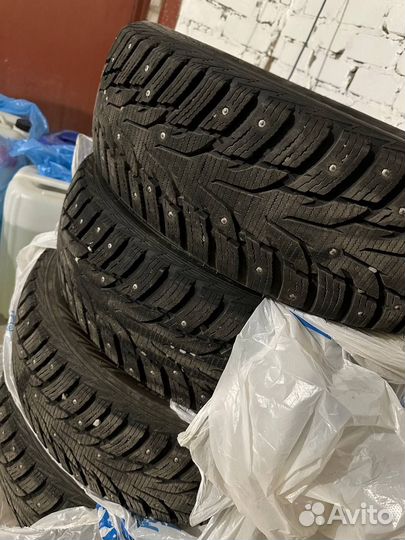 Nexen Winguard WinSpike WH62 215/65 R16