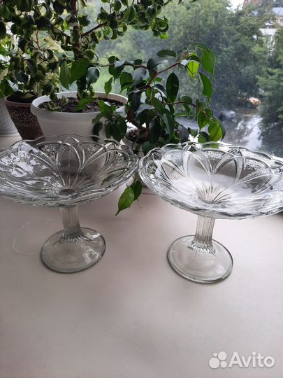 Ваза для фруктов на ножке стекло СССР