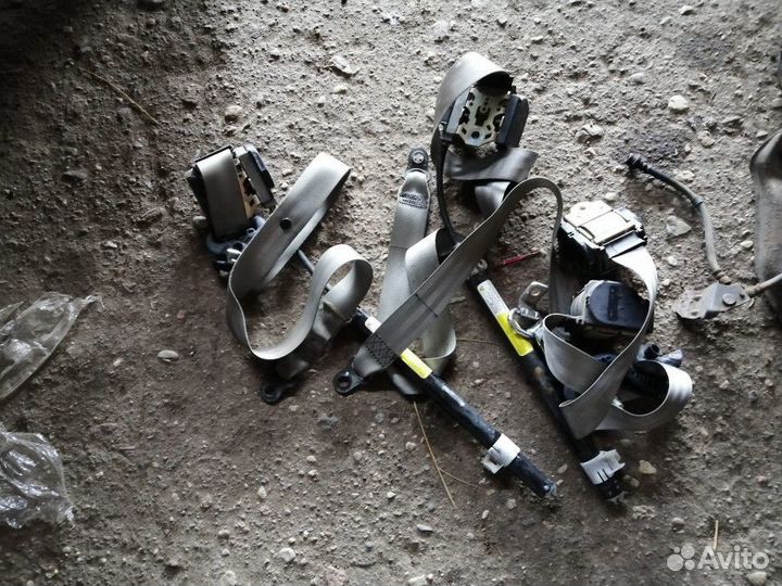 Ремень безопасности передний Volkswagen Sharan