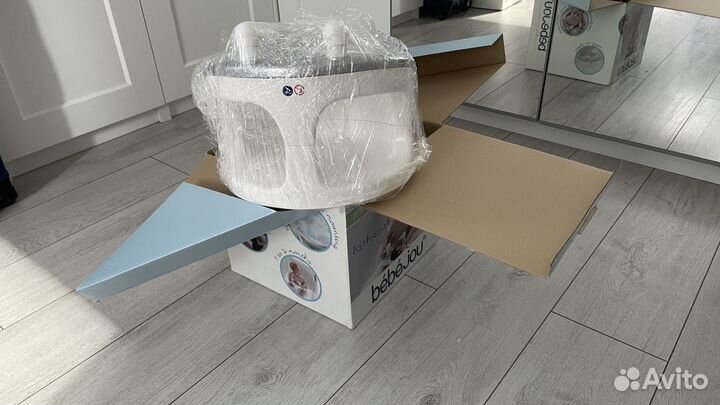 Стульчик-сидение для купания детское bebe jou