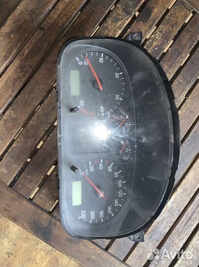 Панель приборов vw transporter t4