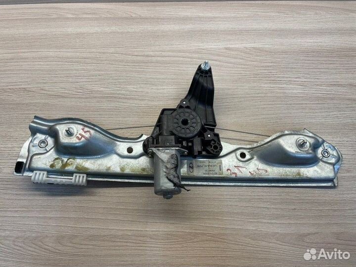 Стеклоподъемник задний левый LADA X-Ray