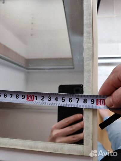 Зеркало без рамы