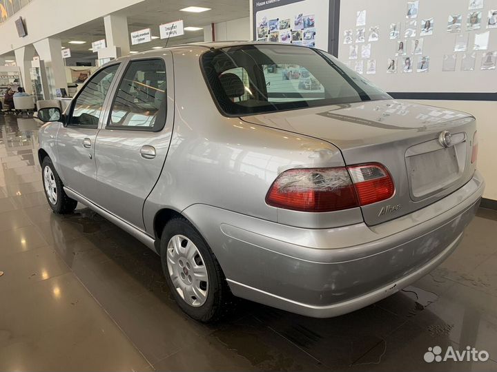 FIAT Albea 1.4 МТ, 2012, 200 000 км