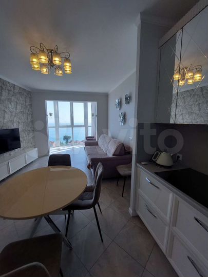 2-к. квартира, 60 м², 4/22 эт.