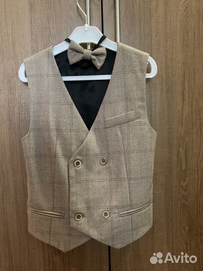 Костюм для мальчика на выпускной + белая рубашка