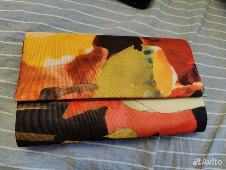 Косметичка Valmont