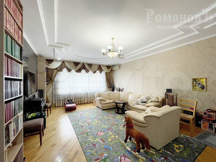 4-к. квартира, 168,3 м², 2/8 эт.