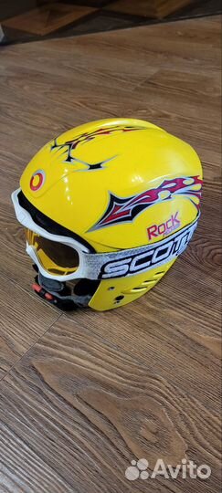 Шлем горнолыжный детский с очками